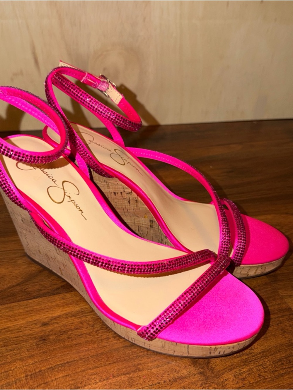 Jessica Simpson Henley Neon Pink Crystal Strap Cork Wedge Sandals Sz 9.5